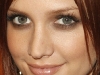 Ashlee Simpson makeup4